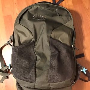 Osprey Fairview 40L women’s travel pack